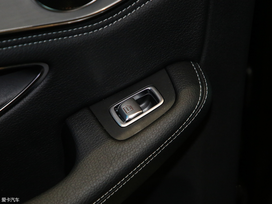 2019YGLC GLC 200 L 4MATIC