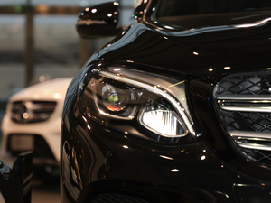 2019GLC 260 L 4MATICӸ ^