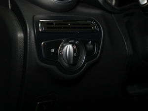 2019GLC 260 L 4MATIC(dng) п؅^(q)