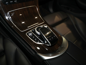 2019GLC 260 L 4MATIC(dng) п؅^(q)