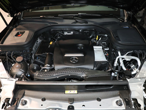 2019GLC 260 L 4MATICӸ 