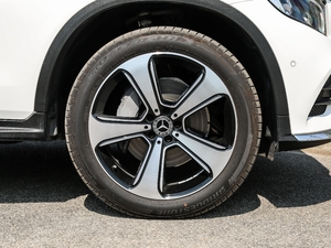 2019GLC 300 L 4MATICA ݆Ȧ