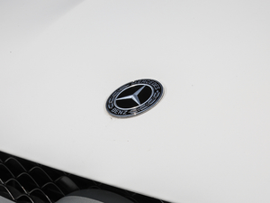 2019GLC 300 L 4MATICA ^