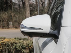 2019GLC 300 L 4MATICA ^