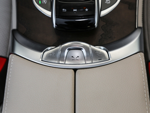 2019GLC 300 L 4MATICA п؅^(q)