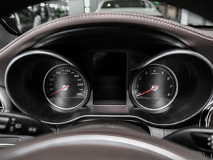 2019GLC 260 L 4MATICA x