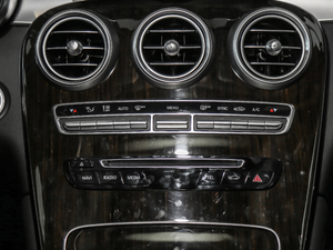 2019GLC 260 L 4MATICA {{