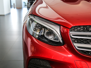 2019GLC 260 L 4MATICA ^