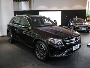 2019GLC 200 L 4MATIC w^