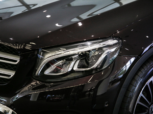 2019GLC 200 L 4MATIC ^