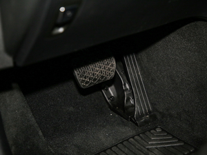 2019GLC 200 L 4MATIC п؅^