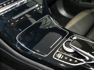 2019GLC 200 L 4MATIC п؅^