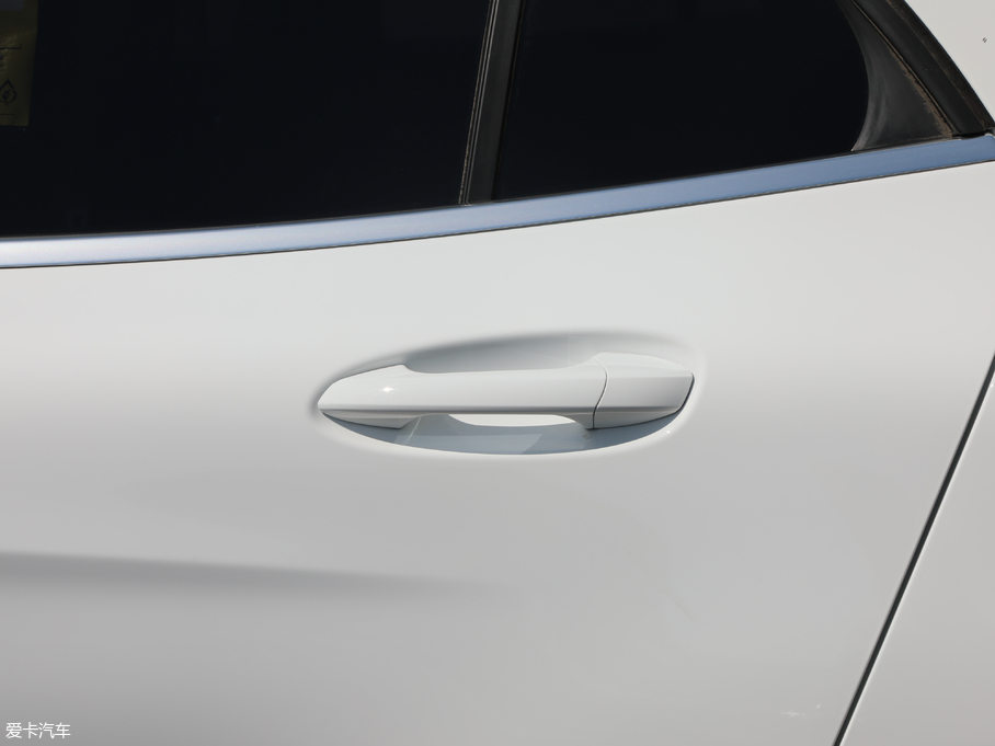 2019YGLA GLA 200 Ӹ