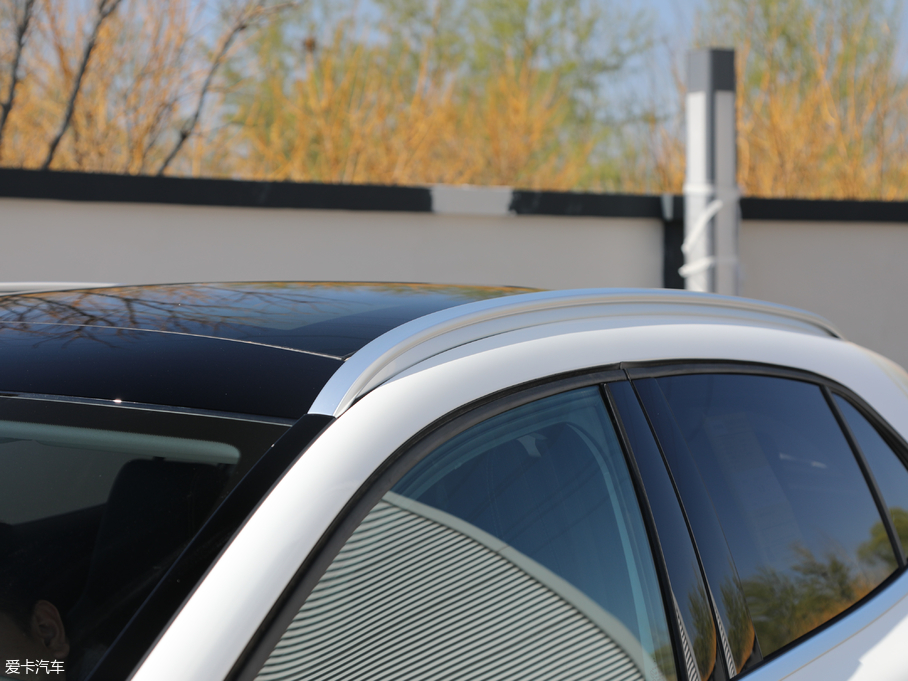 2019YGLA GLA 200 (dng)