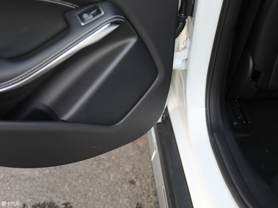 2019YGLA GLA 200 Ӹ