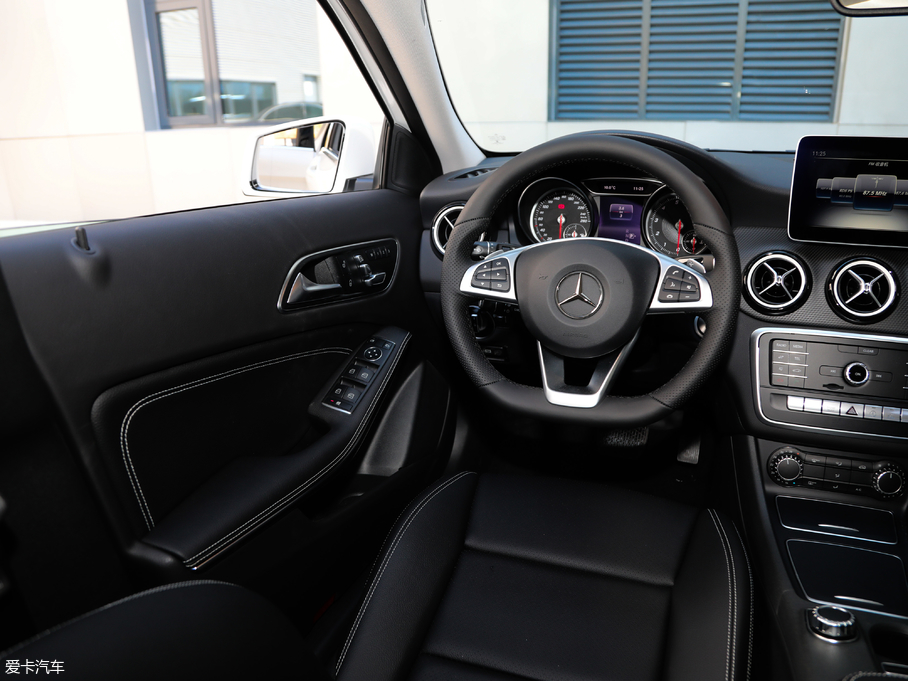 2019YGLA GLA 200 Ӹ