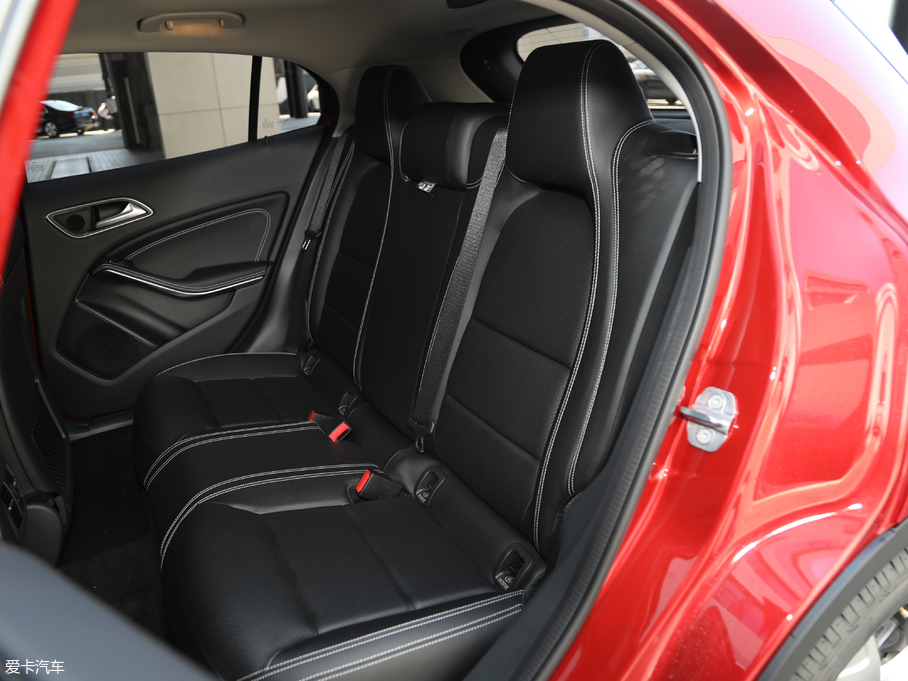 2019YGLA GLA 200 Ӹ