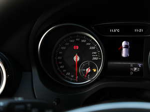 2019GLA 200 Ӹ п؅^(q)