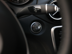 2019GLA 200 Ӹ п؅^(q)