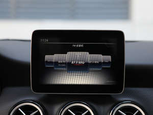 2019GLA 200 Ӹ п_@ʾ