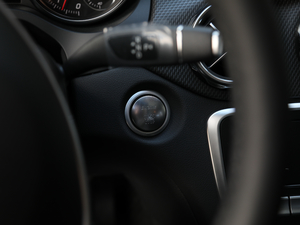 2019GLA 200 Ӹ п؅^(q)