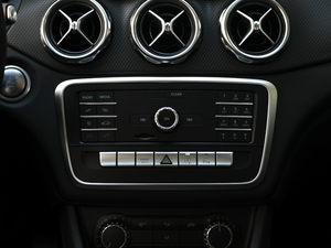 2019GLA 200 Ӹ {(dio)(ji)