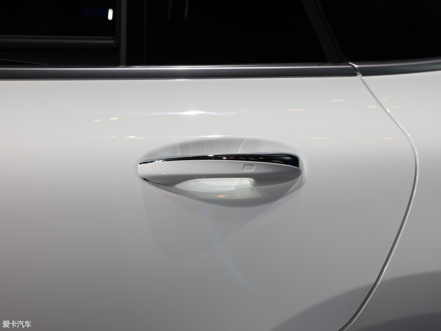 2020YEQC EQC 400 4MATIC