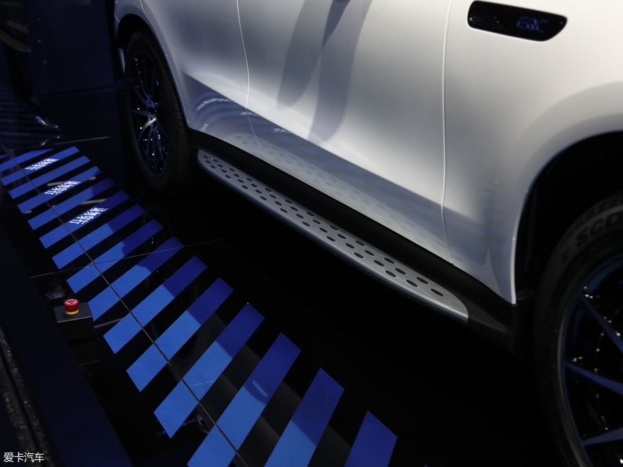 2020YEQC EQC 400 4MATIC