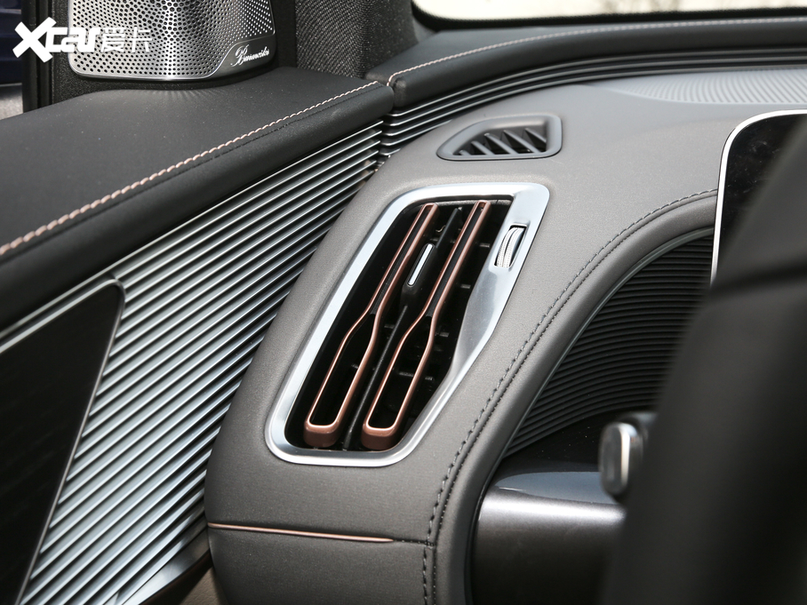 2020YEQC EQC 400 4MATIC