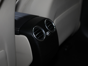 2020EQC 400 4MATIC п؅^