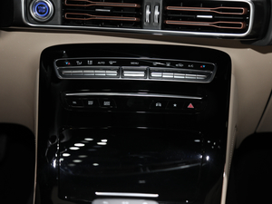 2020EQC 400 4MATIC п؅^