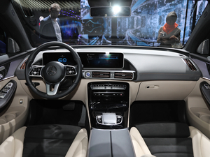 2020EQC 400 4MATIC п؅^