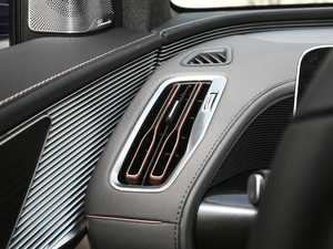 2020EQC 400 4MATIC п؅^