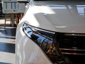 2020EQC 400 4MATIC ^