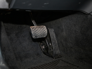 2020EQC 400 4MATIC п؅^