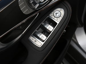 2020EQC 400 4MATIC п؅^