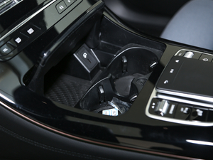 2020EQC 350 4MATIC п؅^