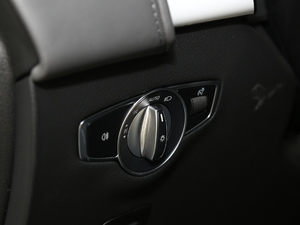 2020EQC 350 4MATIC п؅^