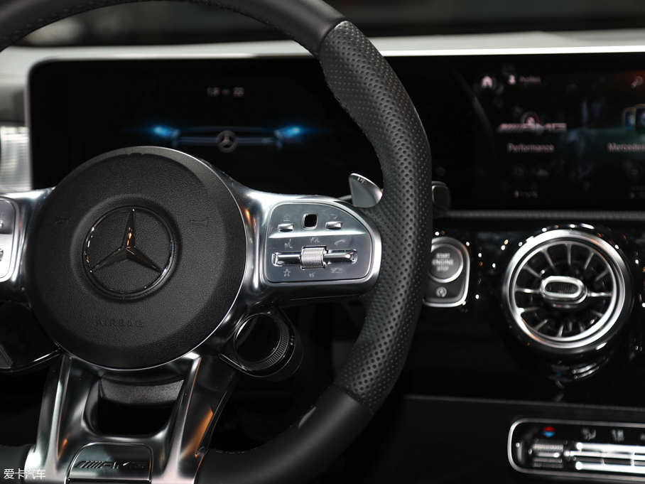 2019YAAMG AMG A 35L 4MATIC