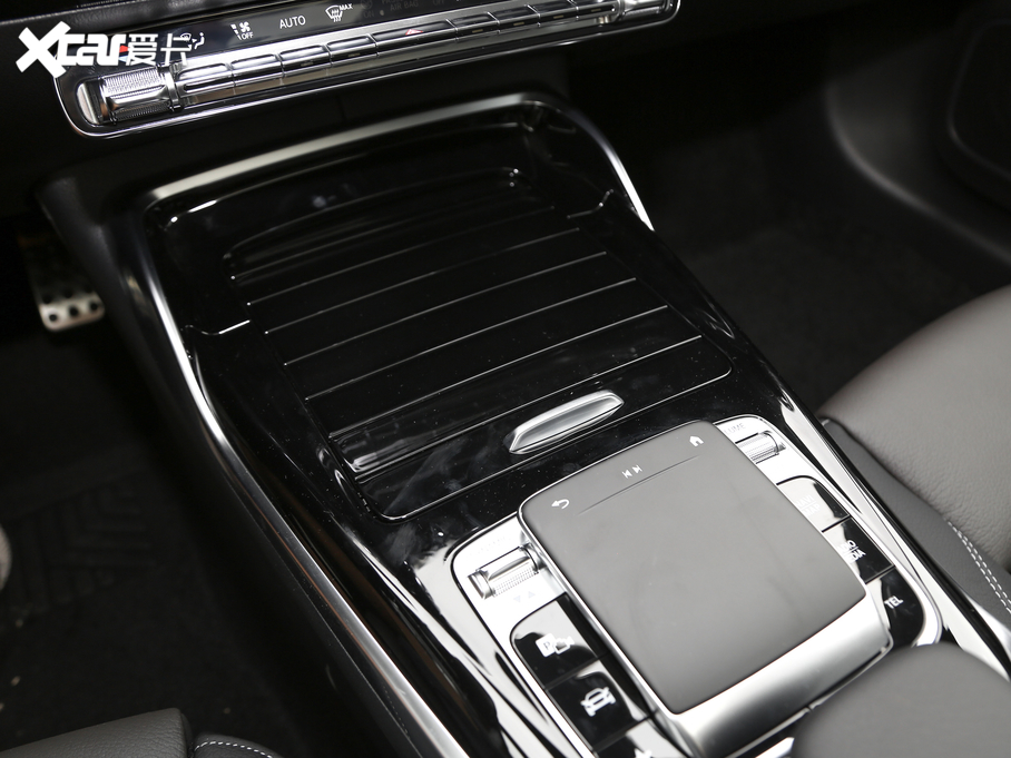 2019YAAMG AMG A 35L 4MATIC