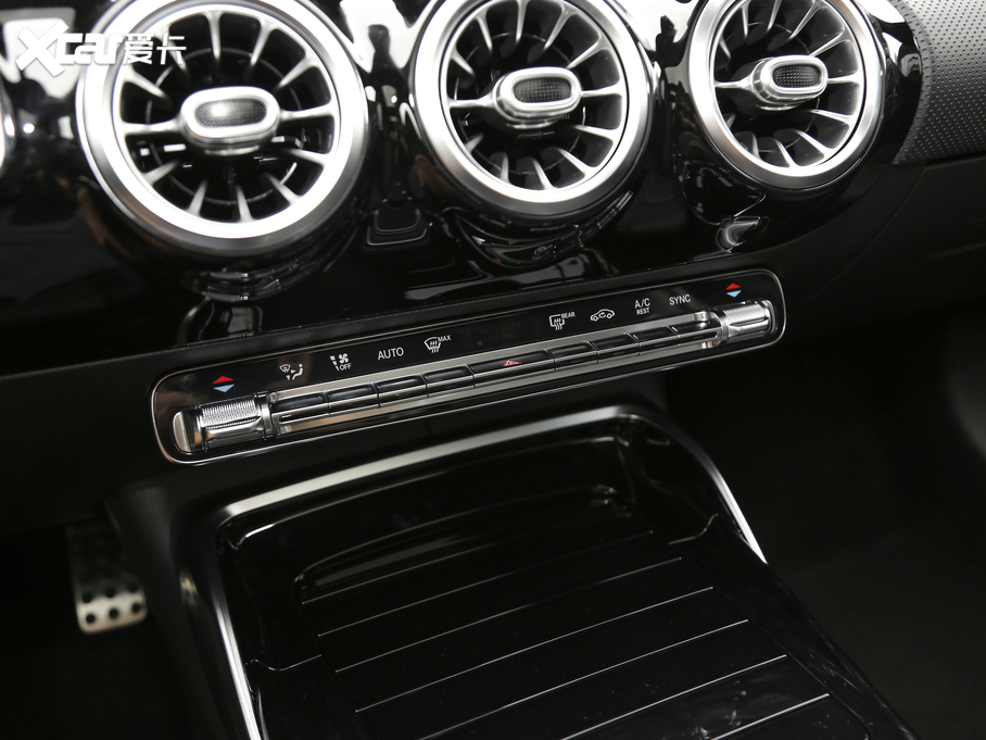 2019YAAMG AMG A 35L 4MATIC