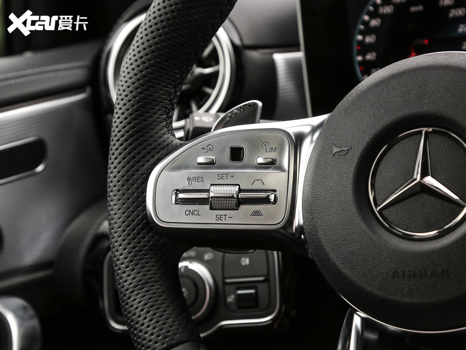 2019YAAMG AMG A 35L 4MATIC