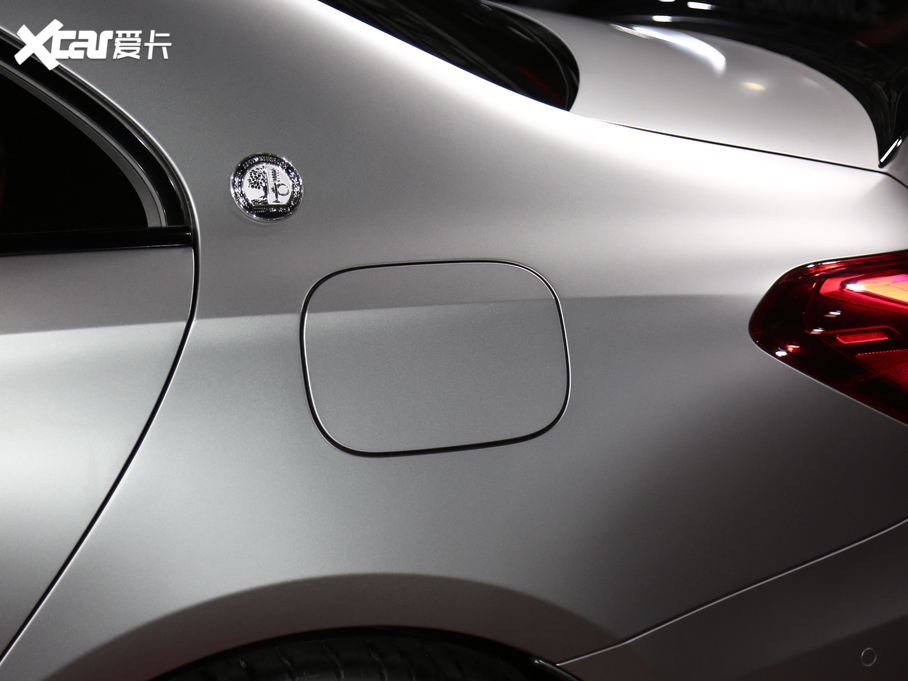 2019YAAMG AMG A 35L 4MATIC