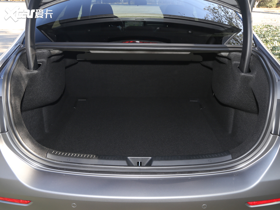 2019YAAMG AMG A 35L 4MATIC