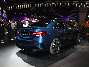 2019AMG A 35L 4MATIC w^