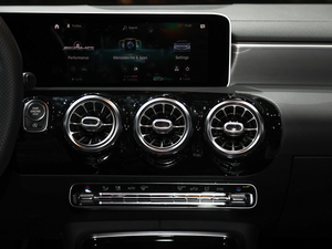 2019AMG A 35L 4MATIC {L