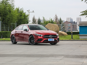 2019AMG A 35L 4MATIC w^