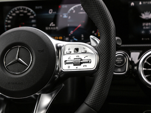 2019AMG A 35L 4MATIC п؅^