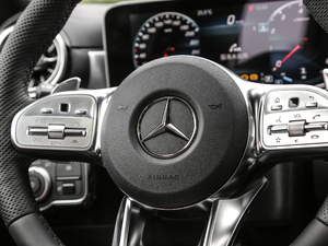 2019AMG A 35L 4MATIC п؅^