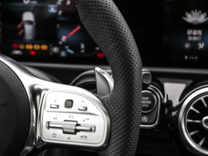 2019AMG A 35L 4MATIC п؅^